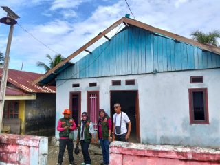 Angin Puting Beliung Hantam Belasan Rumah di Desa Nahi, BPBD Sula Gerak Cepat