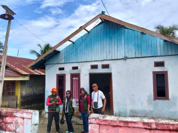 Angin Puting Beliung Hantam Belasan Rumah di Desa Nahi, BPBD Sula Gerak Cepat