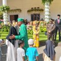 Wabup Kepulauan Sula Serahkan Santunan kepada 40 Anak Yatim dan Janda